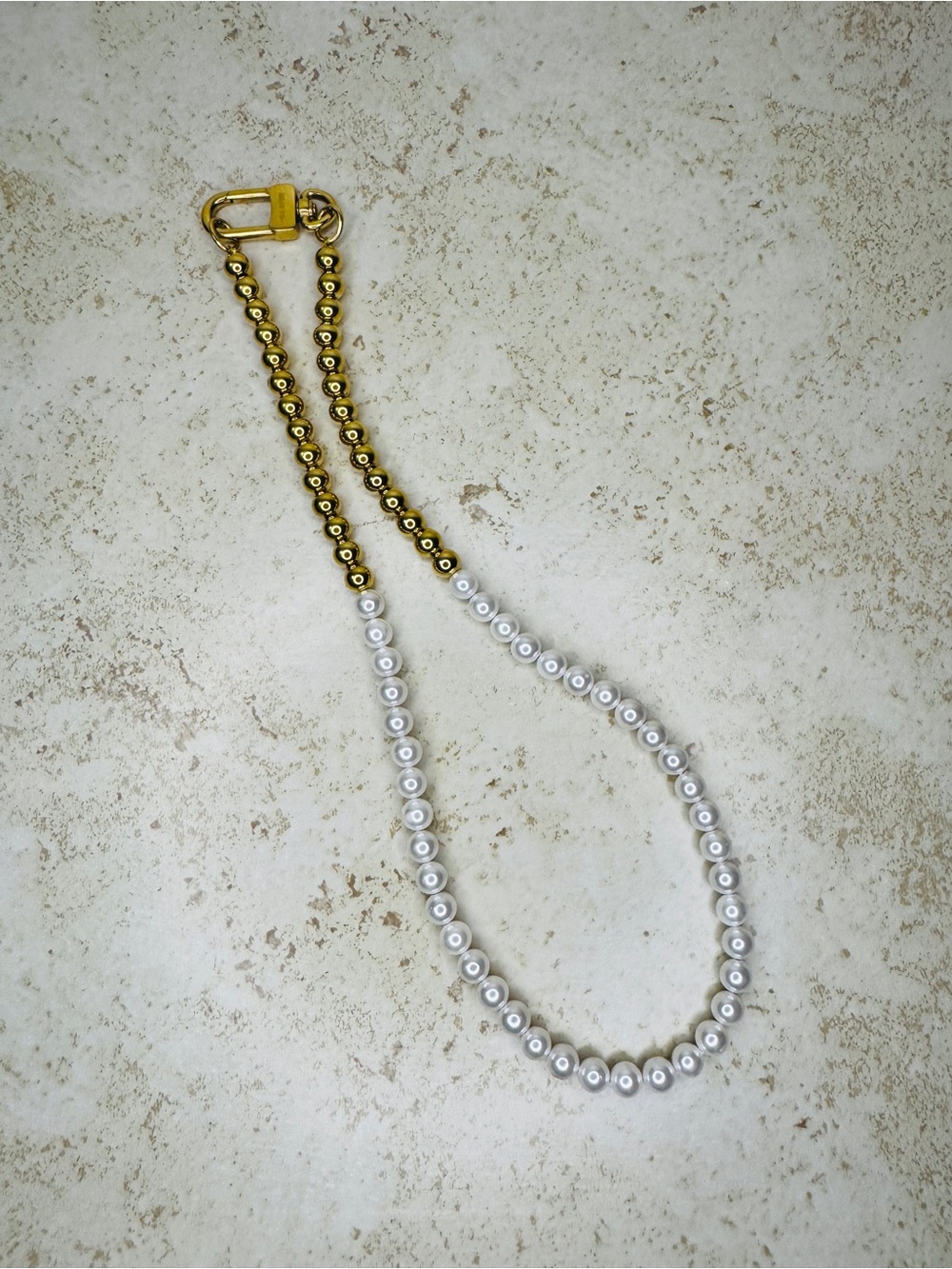 Gasper Gold and White Pearl Beaded Necklace with Caribiner Clasp